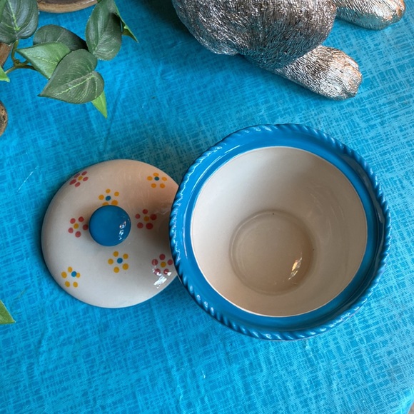 Temp-tations Egg Hunt Covered dish 10 oz - Picture 3 of 6